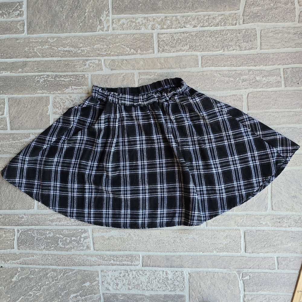 Shein Black and White Plaid Skater Skirt EUC